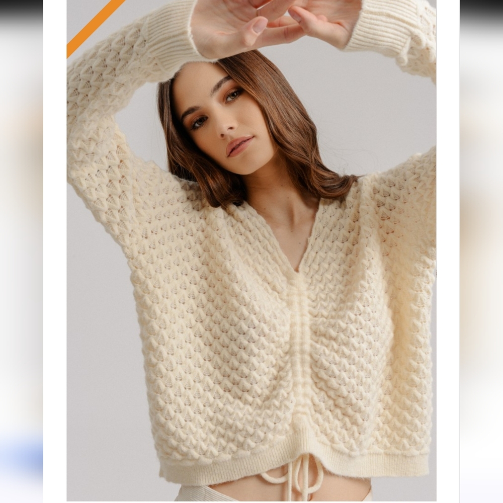 Anthropologie Molly Bracken Popcorn Knit Scrunch  Sweater Medium